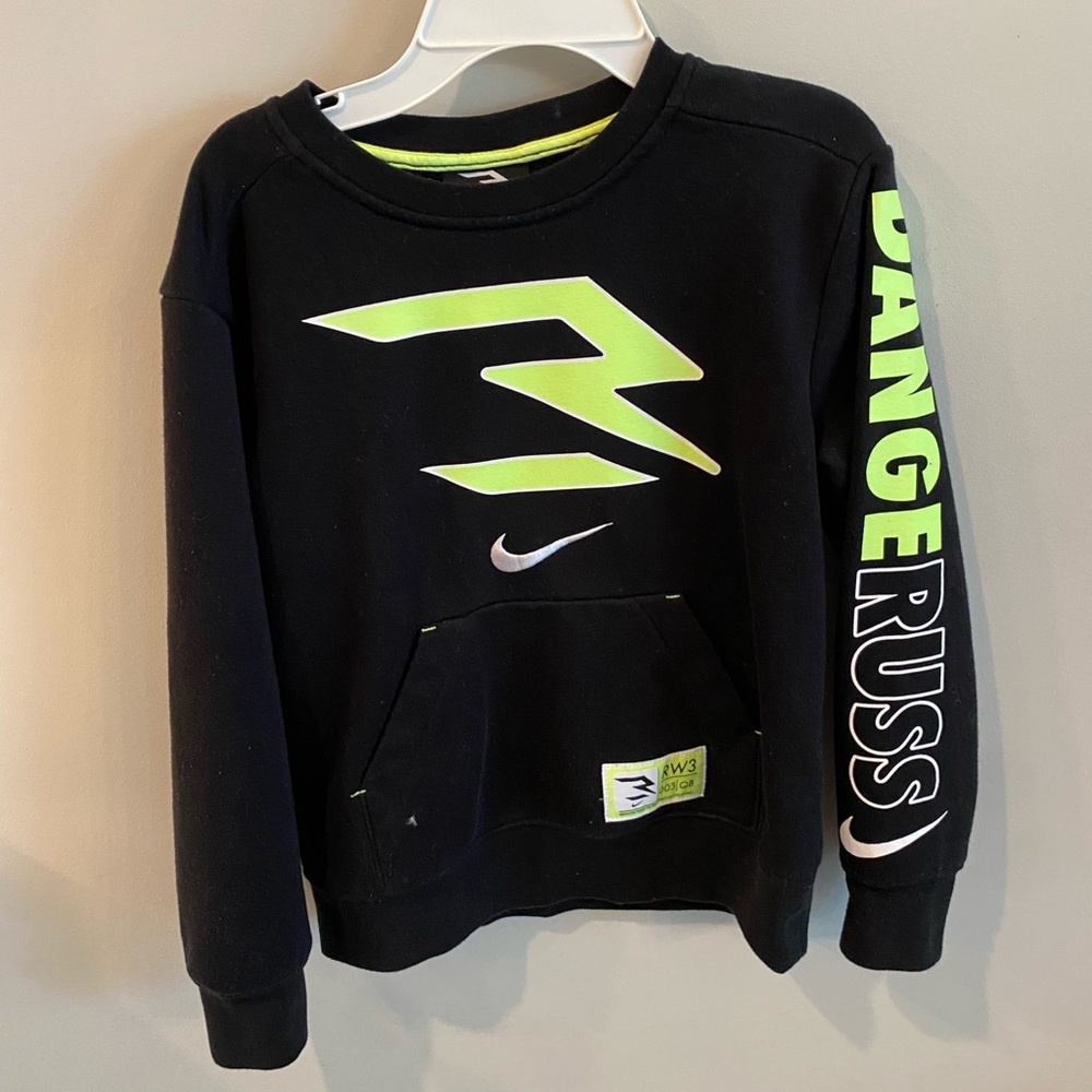 Boys Nike sweatshirt size small